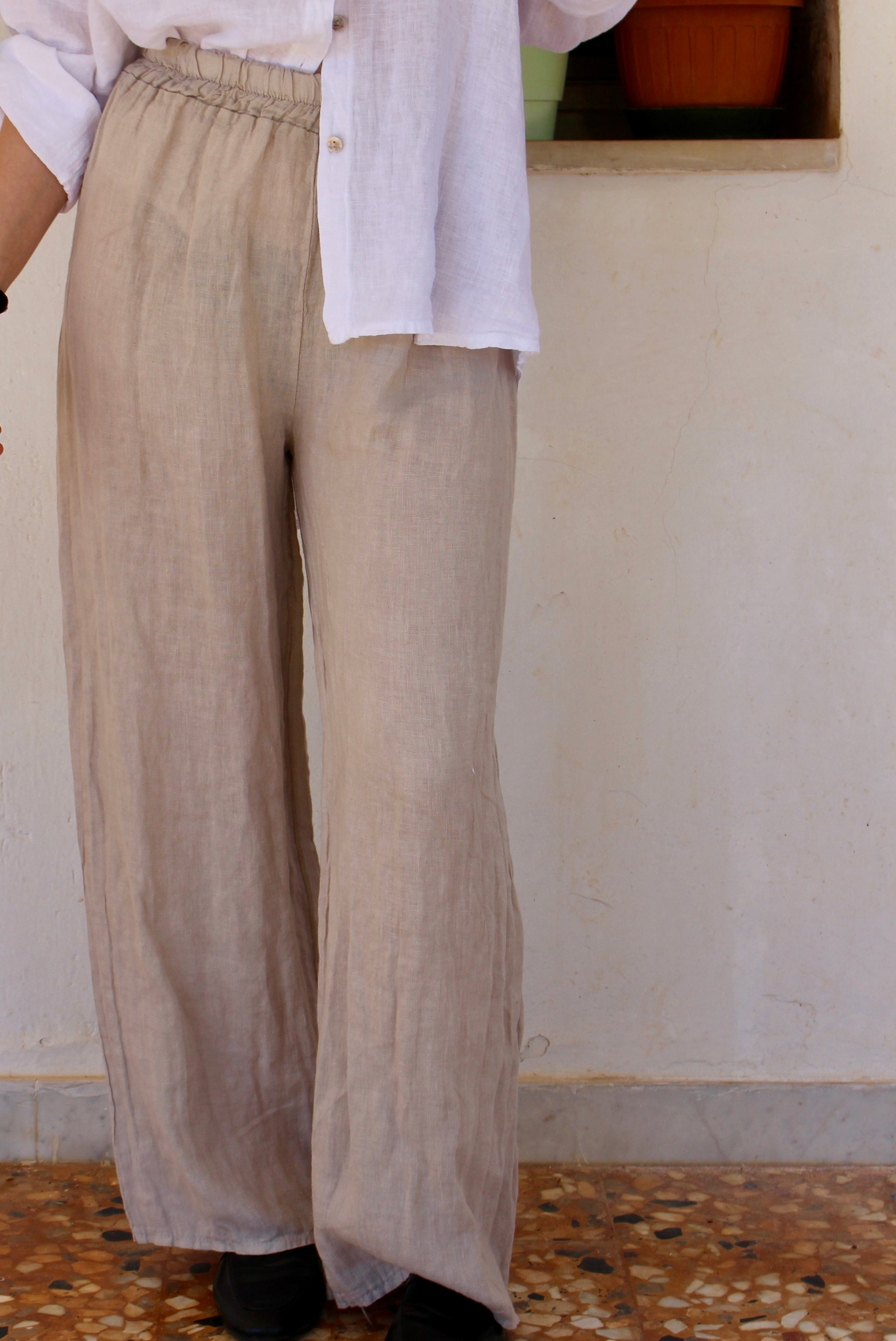 PANTALONI DI LINO