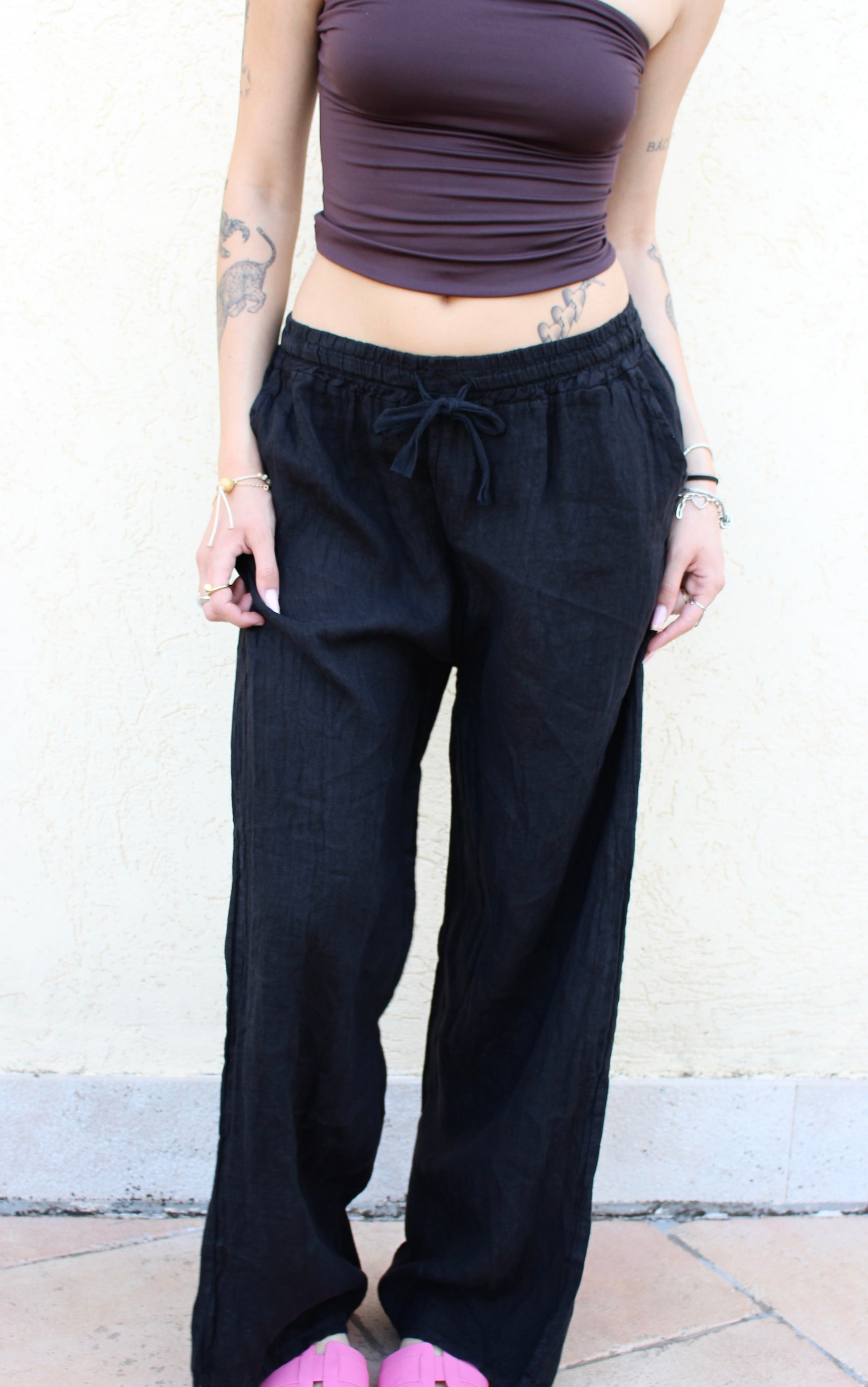 PANTALONI DI LINO
