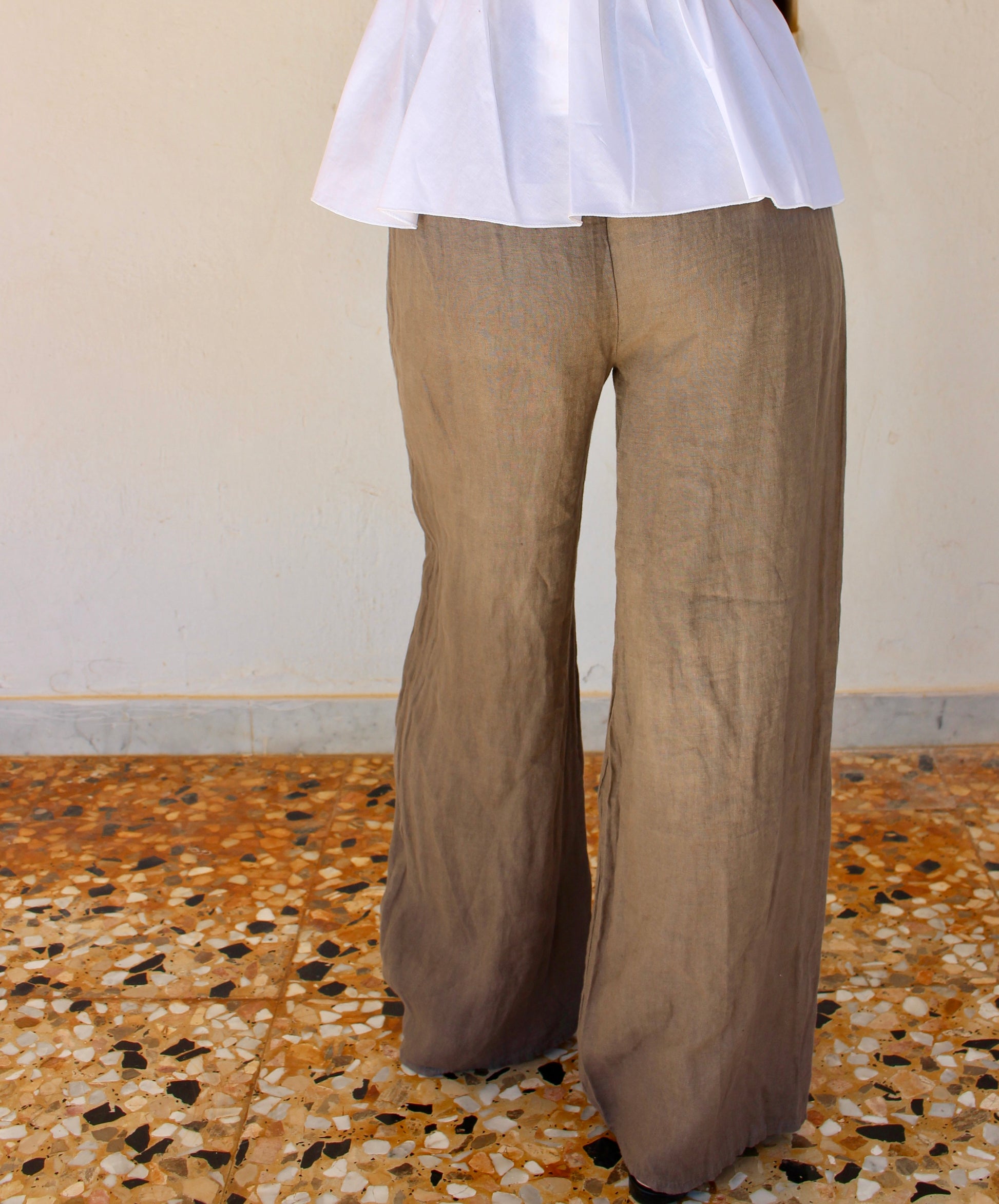 PANTALONI DI LINO
